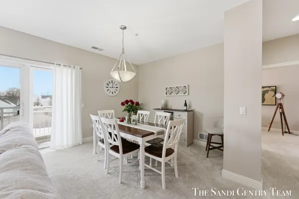 $369,900 | 917 West Savidge Street, Unit 1, Spring Lake, MI 49456