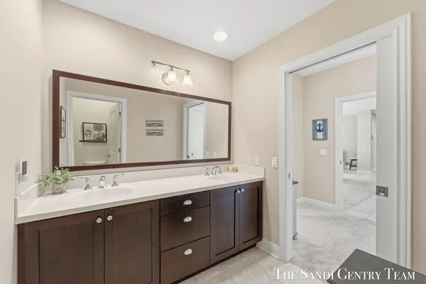 $369,900 | 917 West Savidge Street, Unit 1, Spring Lake, MI 49456