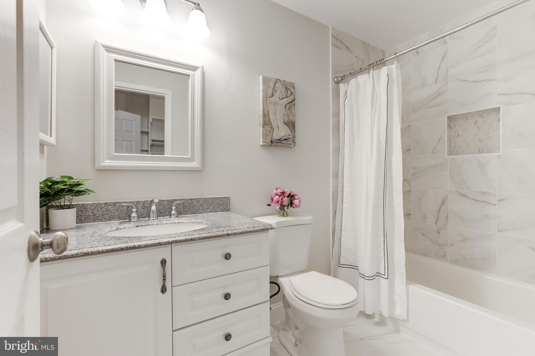 1439 Northgate Square, Unit 21B Reston, VA 20190 - Photo 20 of 27