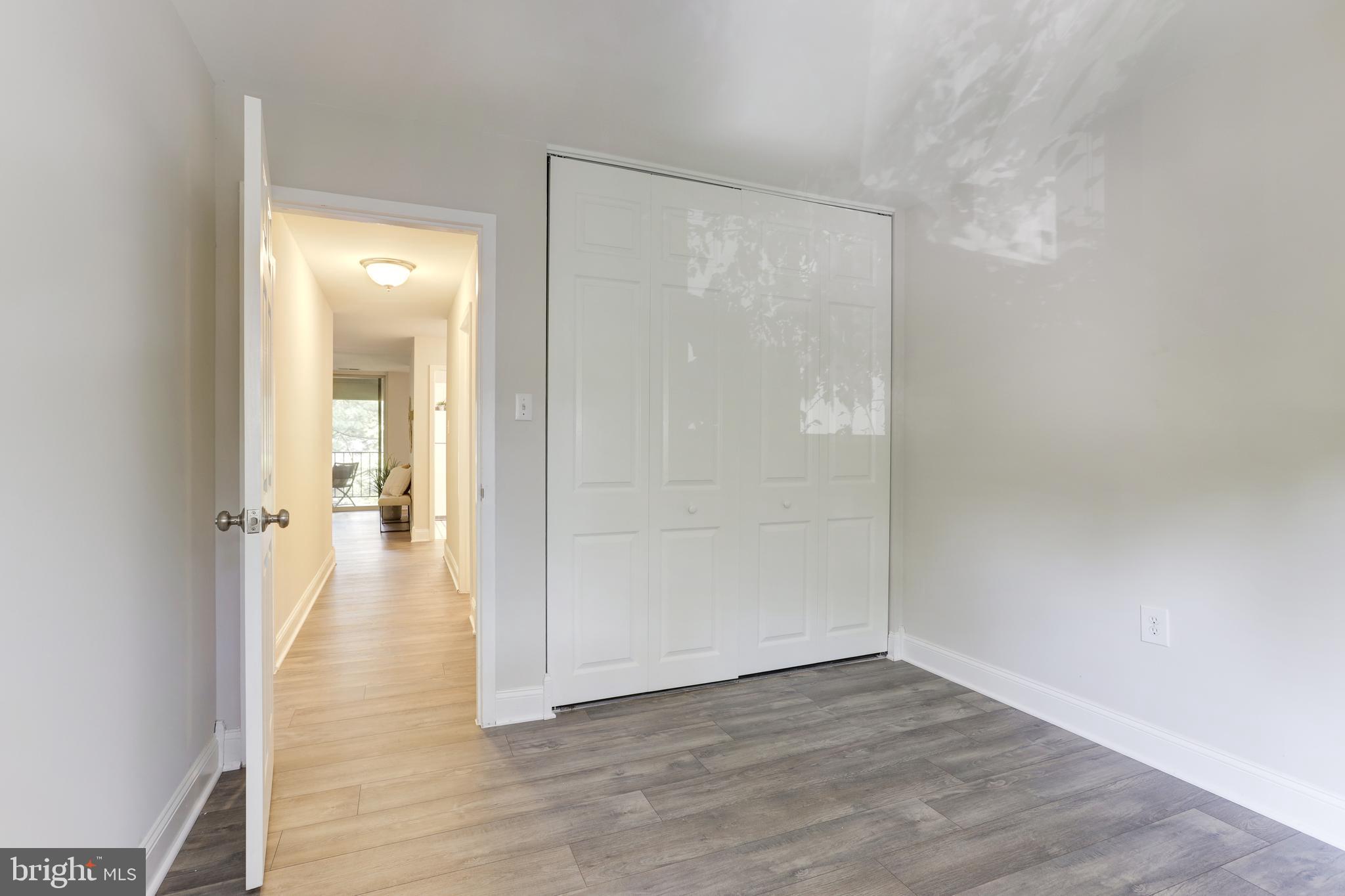 1439 Northgate Square, Unit 21B Reston, VA 20190 - Photo 24 of 27