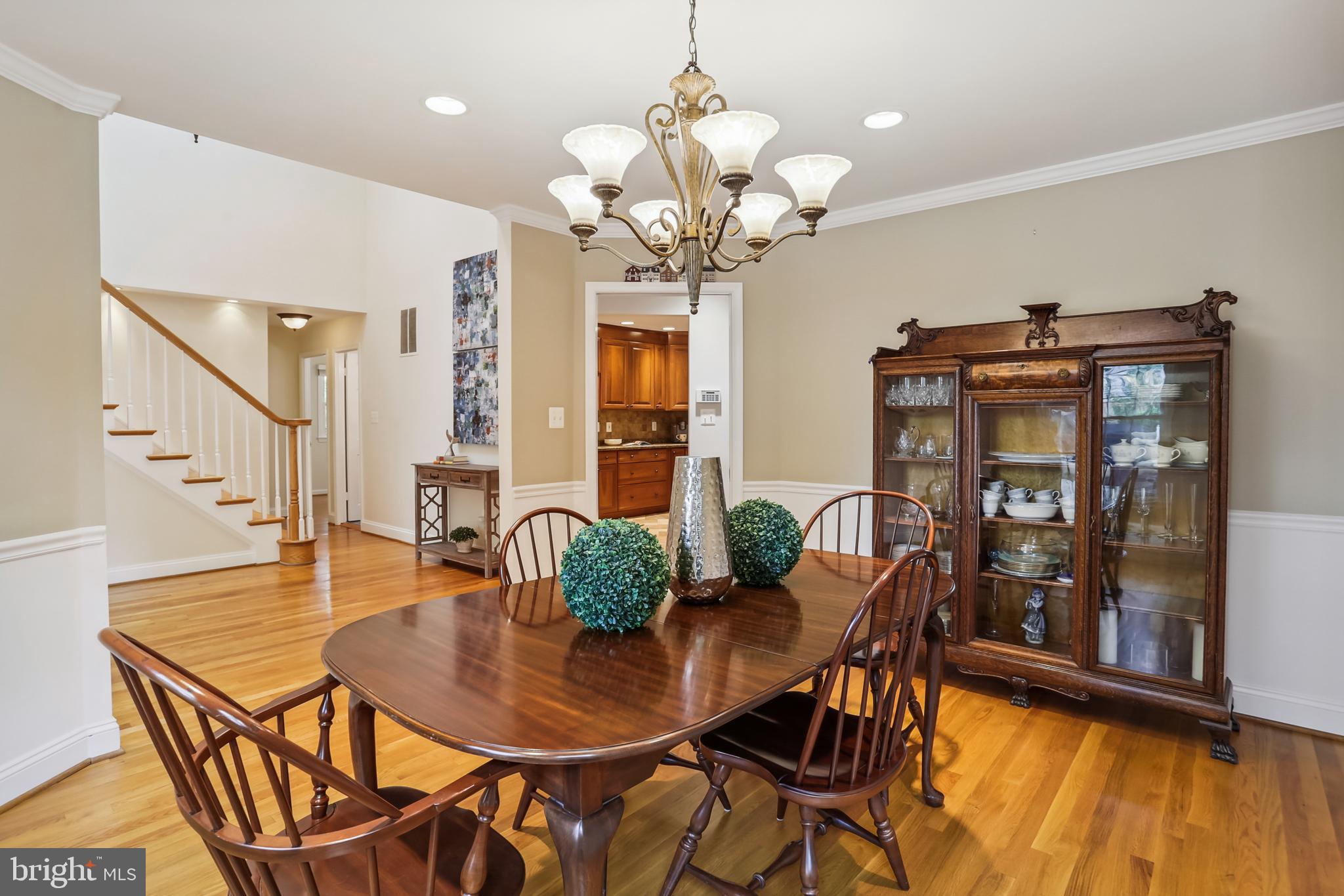 6820 Old Stage Road North Bethesda, MD 20852 - Photo 23 of 87 Separate dining room opening up to atrium