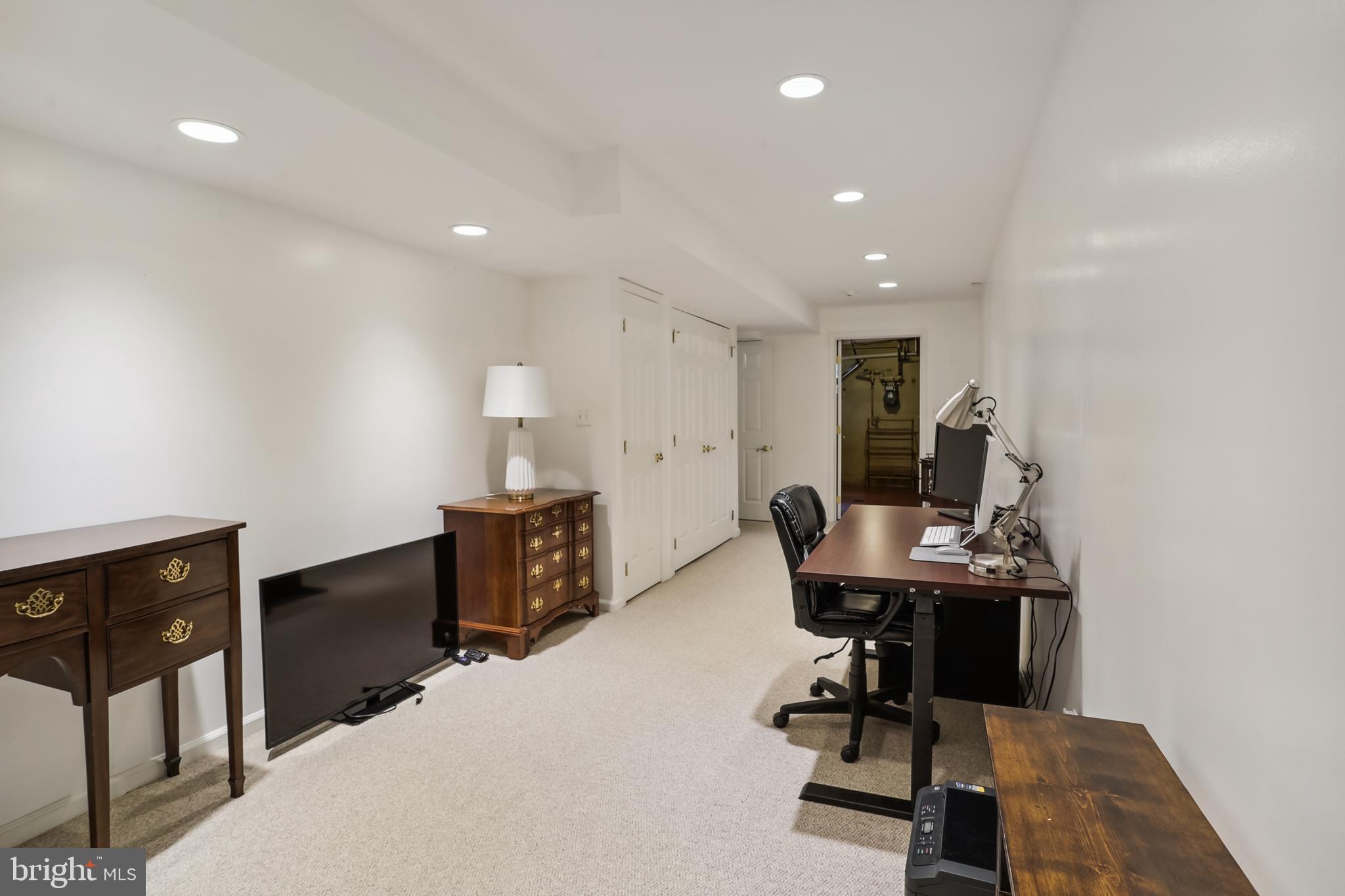 6820 Old Stage Road North Bethesda, MD 20852 - Photo 79 of 87 Bonus room/playroom