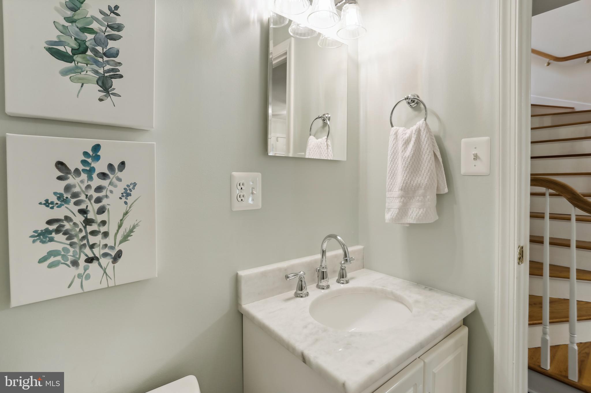 6820 Old Stage Road North Bethesda, MD 20852 - Photo 9 of 87 Hallway and bedroom access to bath