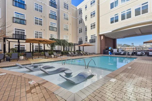 $1,443 | 905 Kenilworth Avenue, Unit A4J, Charlotte, NC 28204