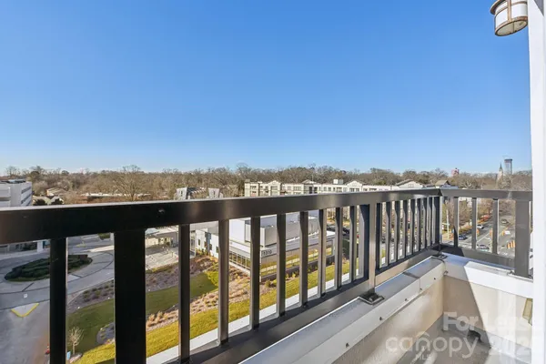 $1,443 | 905 Kenilworth Avenue, Unit A4J, Charlotte, NC 28204