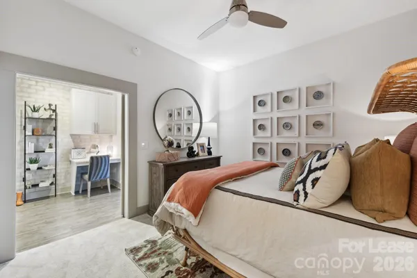 $1,443 | 905 Kenilworth Avenue, Unit A4J, Charlotte, NC 28204