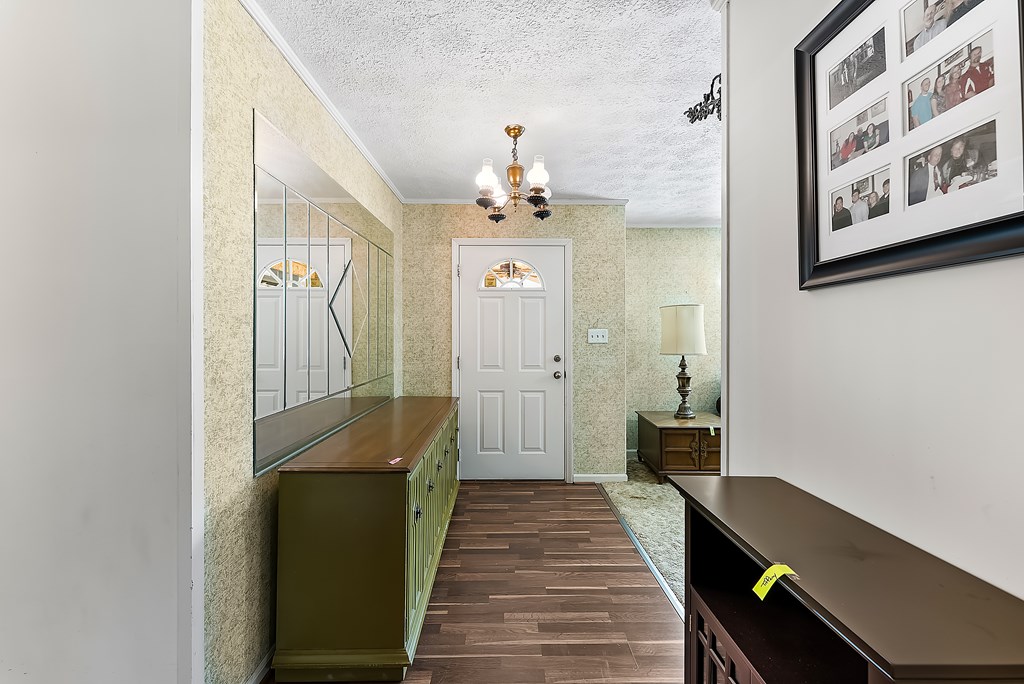 70 Lee Road Phenix City, AL 36870 - Photo 5 of 29