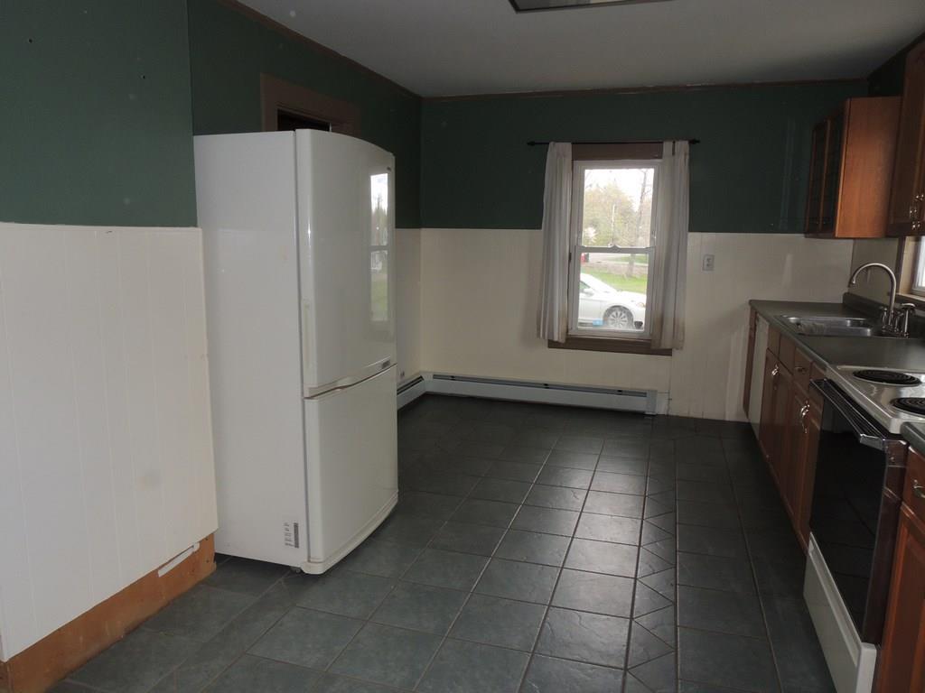 542 Hudson Road Glenburn, ME 04401 - Photo 5 of 35 Photo