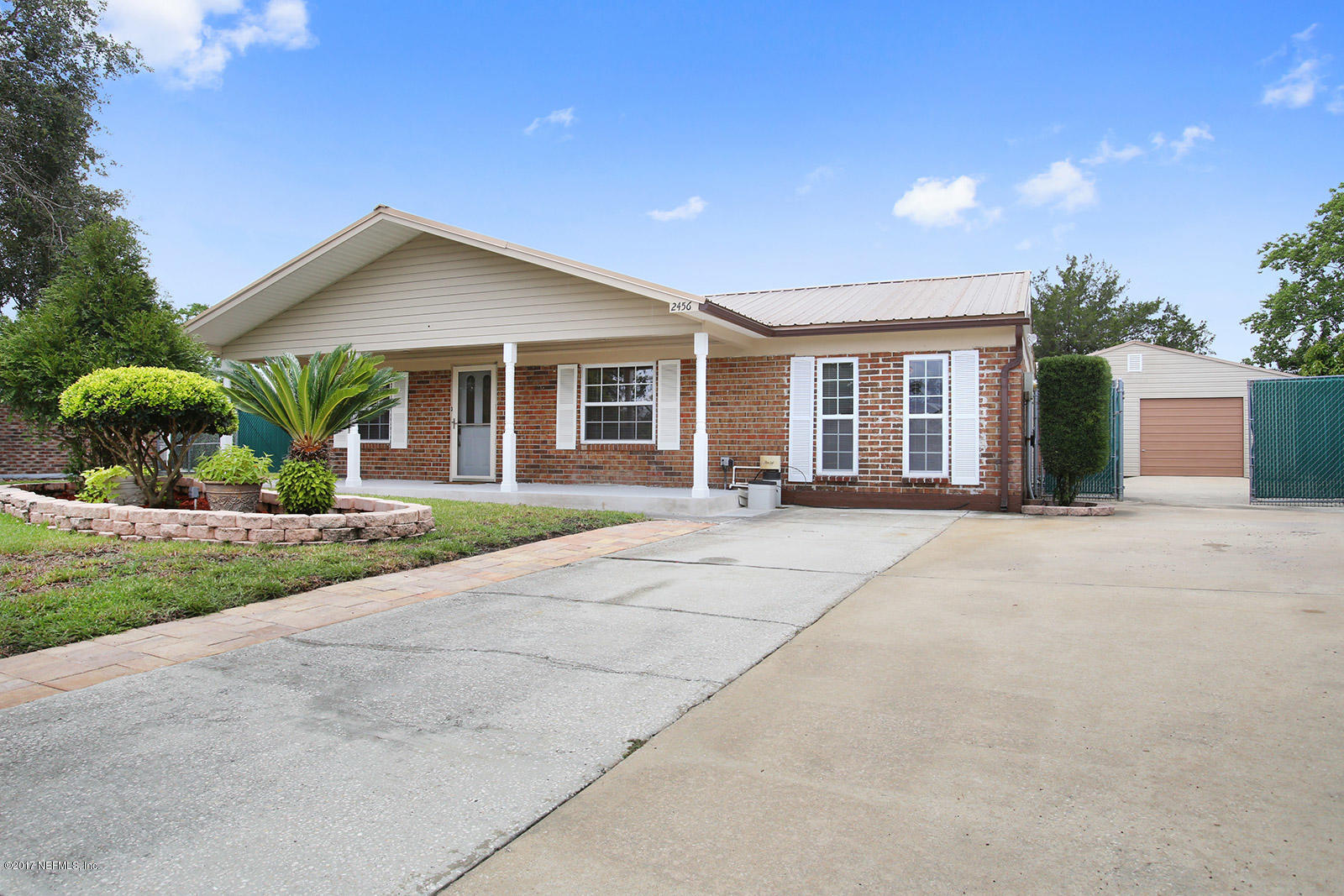 2456 Fernside Road Jacksonville, FL 32246 - Photo 3 of 25 029_1600x1067_mls