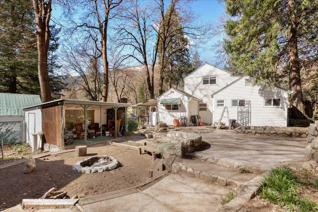 $349,000 | 4418 Gleaves Avenue, Dunsmuir, CA 96025