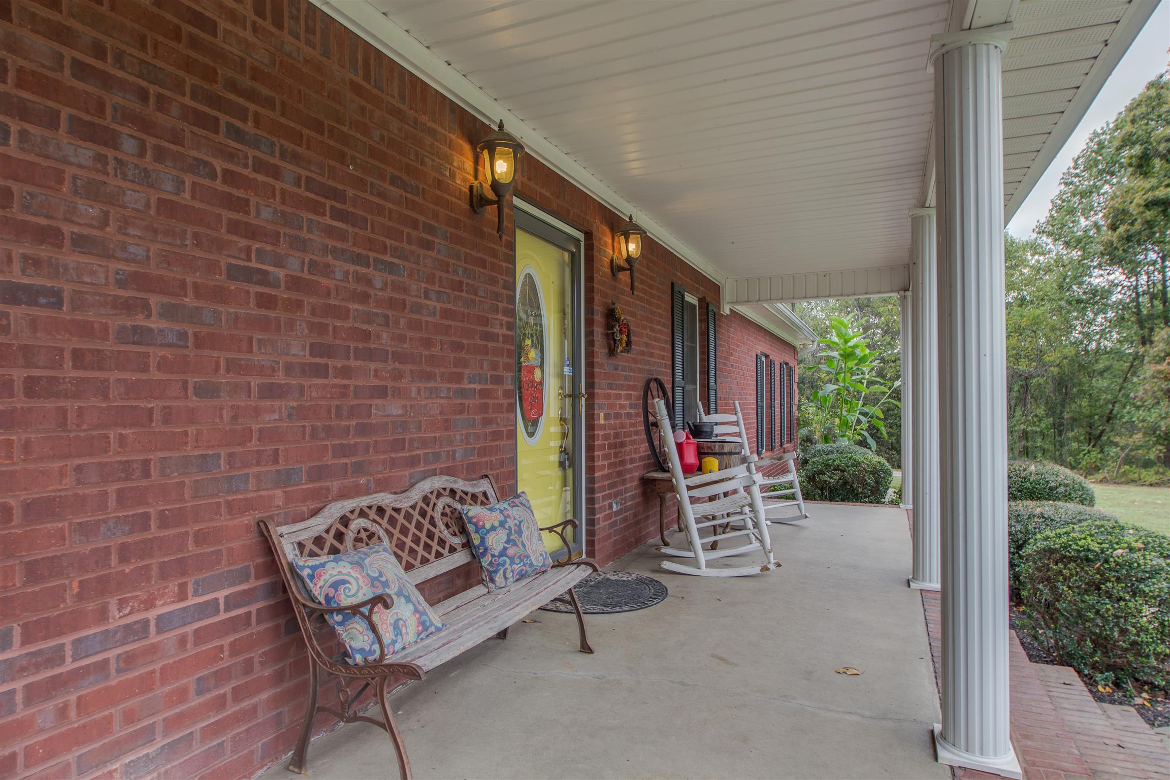 2943 Robert Skelley Road Columbia, TN 38401 - Photo 5 of 30 a outdoor living space with furniture and garden view