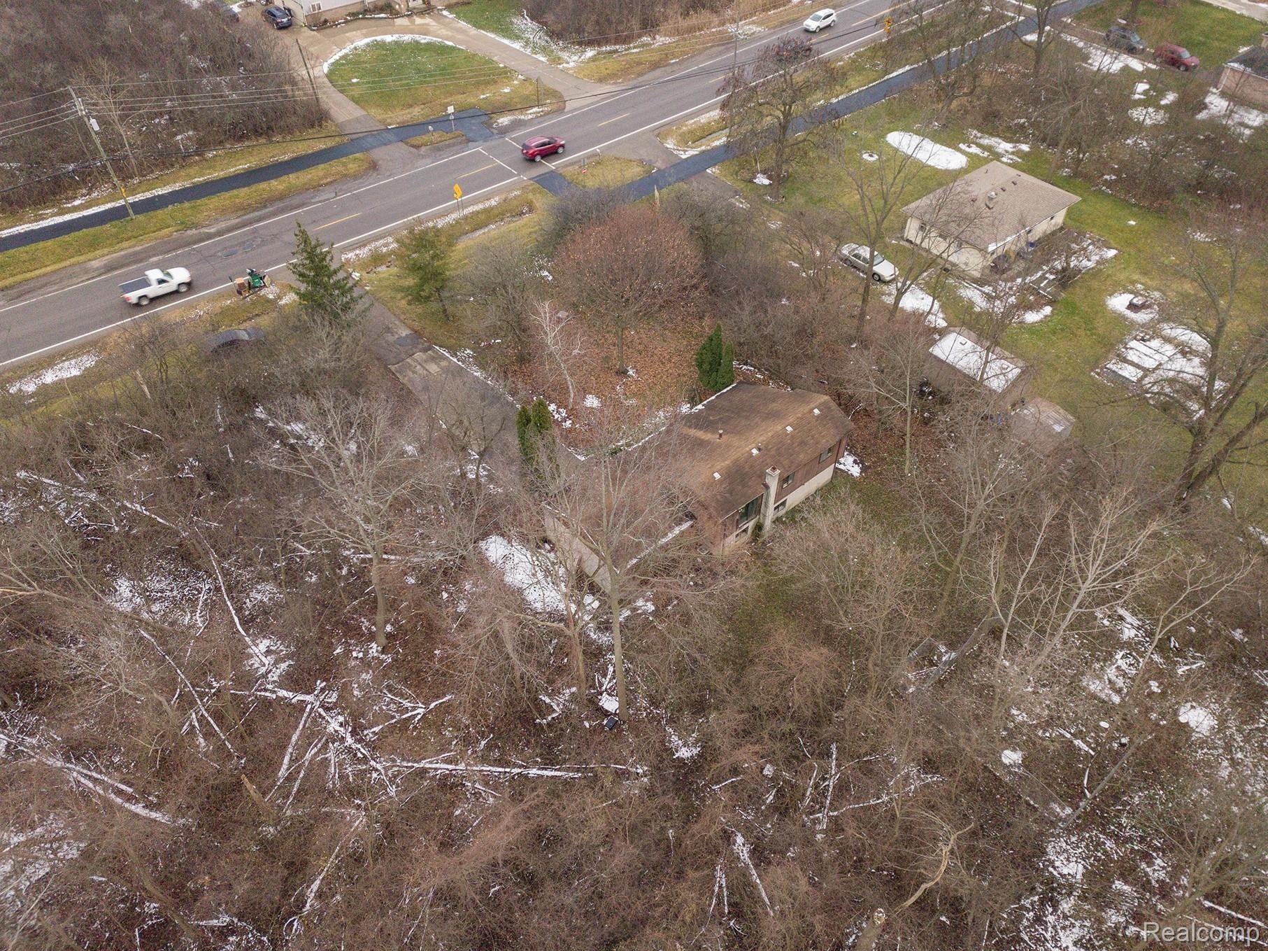 19760 Meridian Road Grosse Ile, MI 48138 - Photo 3 of 18 Ariel View