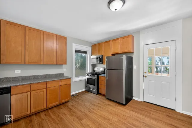 $249,000 | 1701 Galilee Avenue, Zion, IL 60099