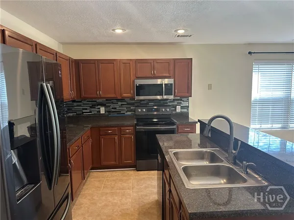 $300,000 | 319 Gov Gwinnett Way, Pooler, GA 31322