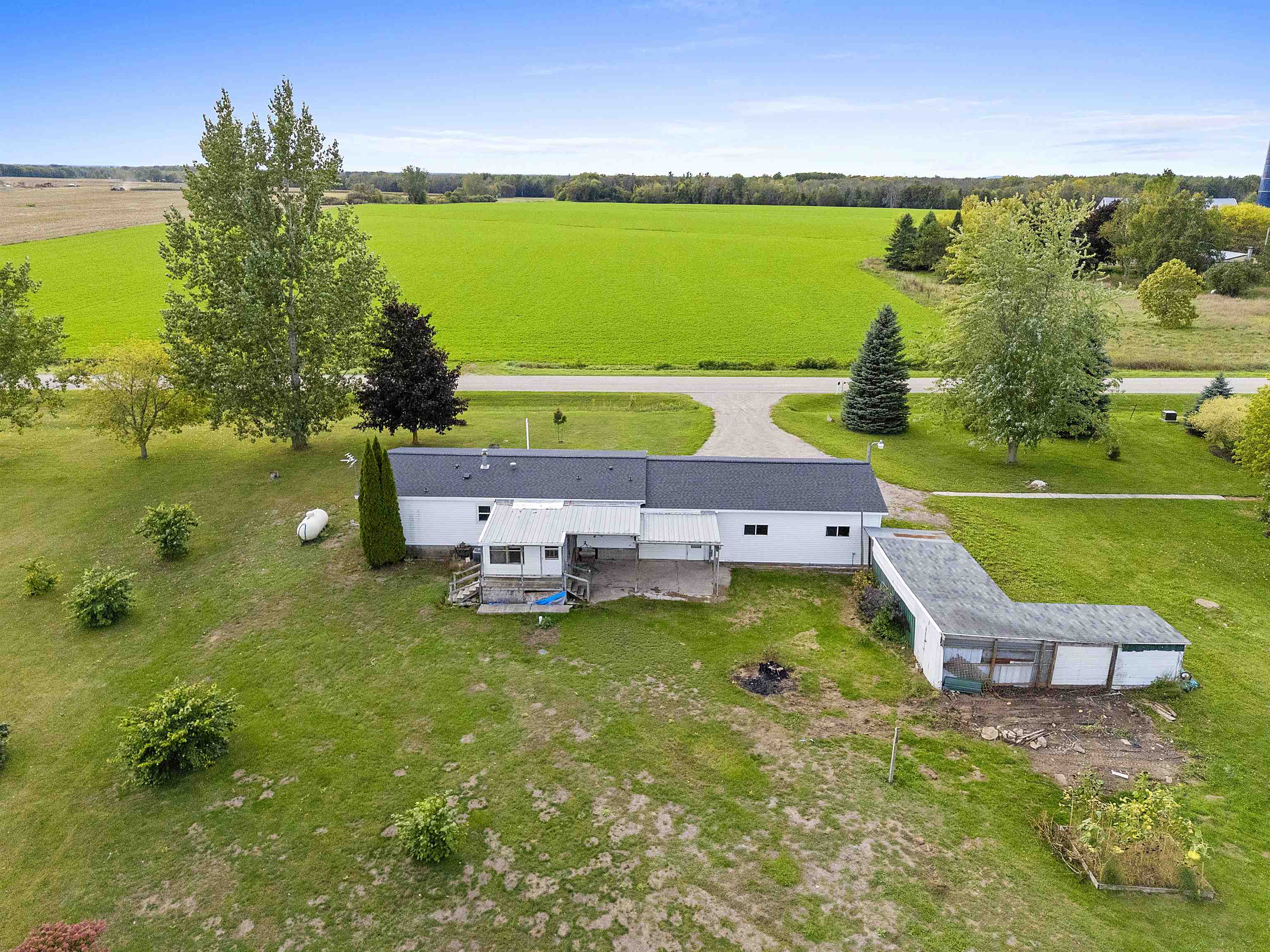 N1038 Townline Road Lena, WI 54139 - Photo 23 of 56 Gallery Image 23