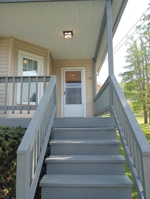 120 West 6th Street Corning, NY 14830 - Photo 3 of 28 Front stairs