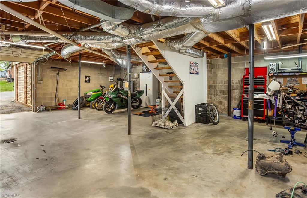 4765 Reid Road Winston-Salem, NC 27107 - Photo 23 of 33 Gallery Image 23