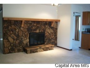 409 Barons Road Springfield, IL 62704 - Photo 7 of 11
