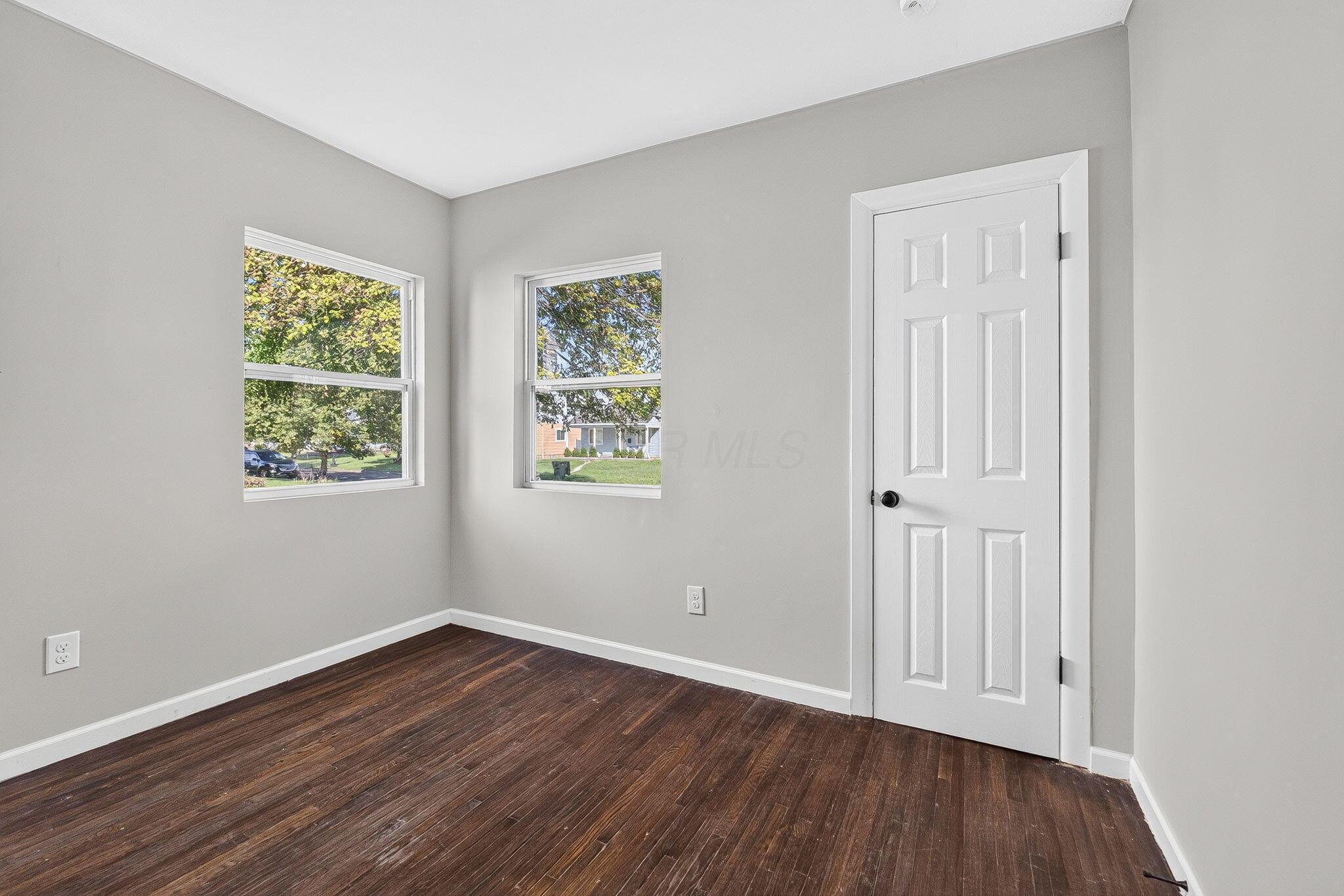 805 Chestershire Road Columbus, OH 43204 - Photo 21 of 43 805 Chestershire Rd (Interior)-19