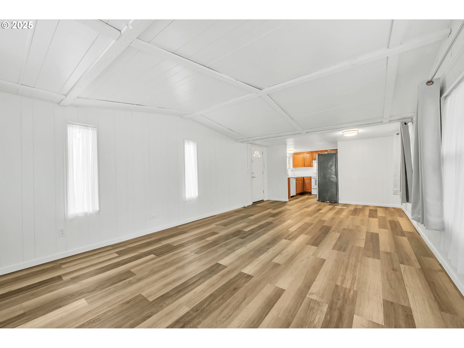 1475 Green Acres Road, Unit 175 Eugene, OR 97408 - Photo 11 of 32 Gallery Image 11