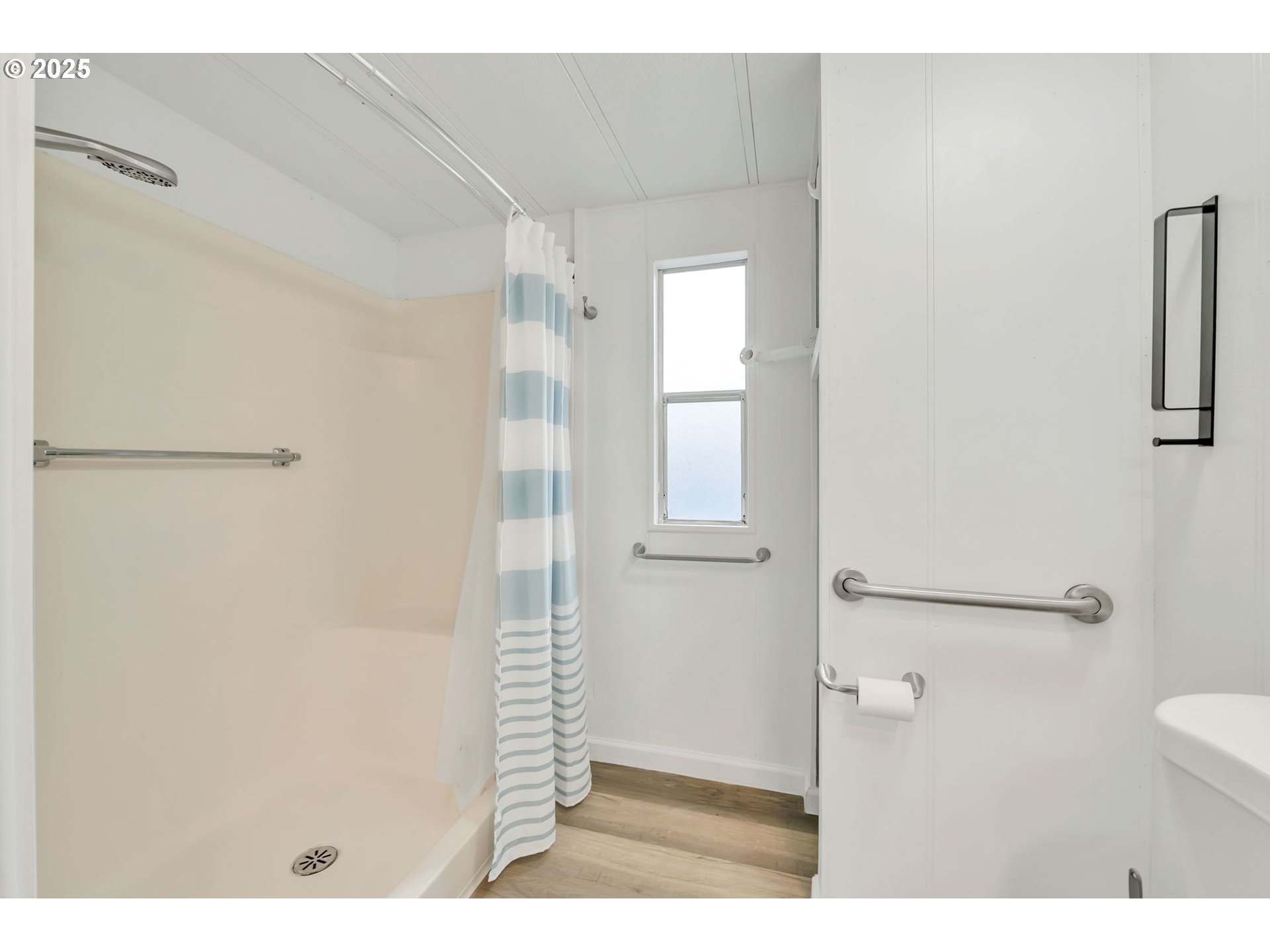 1475 Green Acres Road, Unit 175 Eugene, OR 97408 - Photo 25 of 32 Gallery Image 25