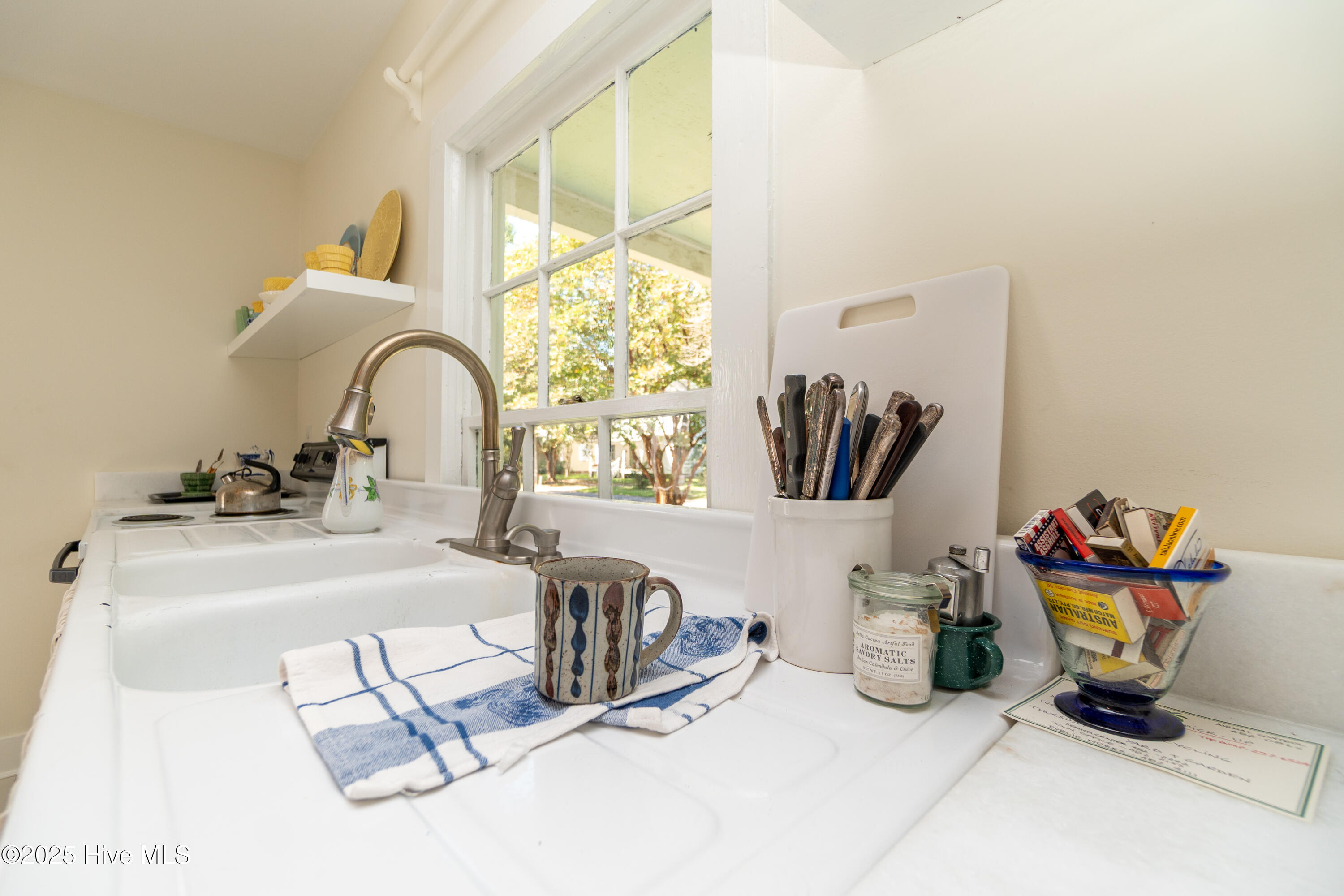 406 Elliott Street Edenton, NC 27932 - Photo 13 of 29 406 int.-22