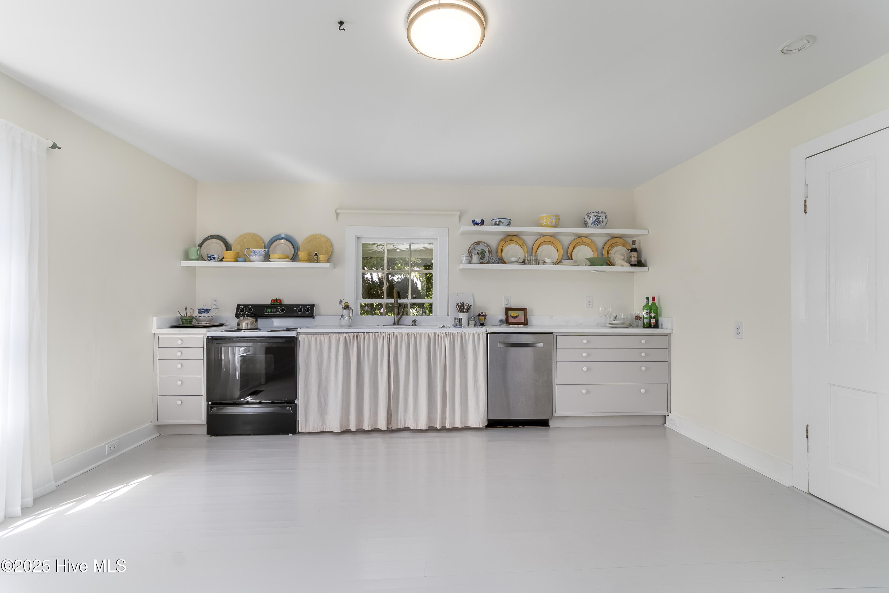 406 Elliott Street Edenton, NC 27932 - Photo 15 of 29 DSC06918