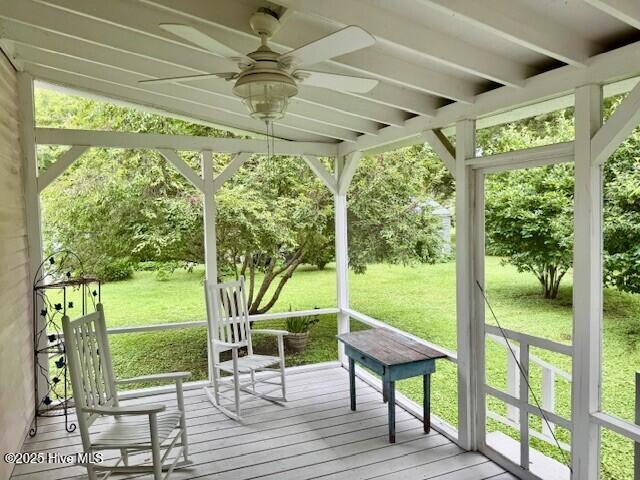 406 Elliott Street Edenton, NC 27932 - Photo 23 of 29 back porch to side