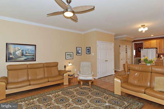 6405 Ivy Spring Elkridge, MD 21075 - Photo 13 of 30 Family Room