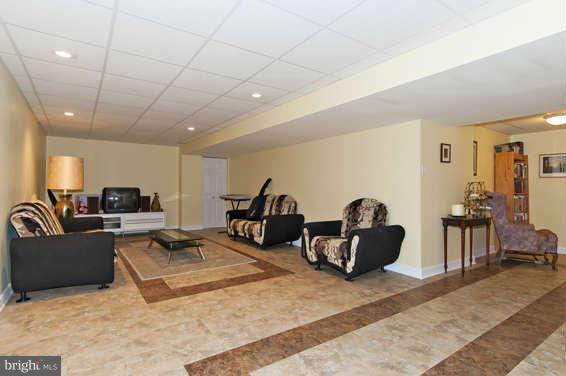 6405 Ivy Spring Elkridge, MD 21075 - Photo 25 of 30 Basement