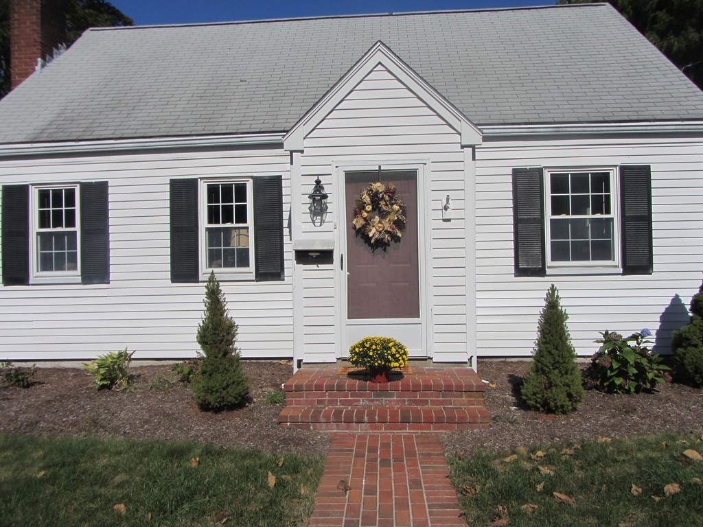 32 Pierce Road Rockland, MA 02370 - Photo 1 of 30 Gallery Image 1