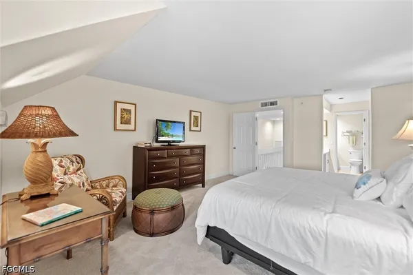 $975,000 | 5323 Bayside Villas, Unit 24, Captiva, FL 33924