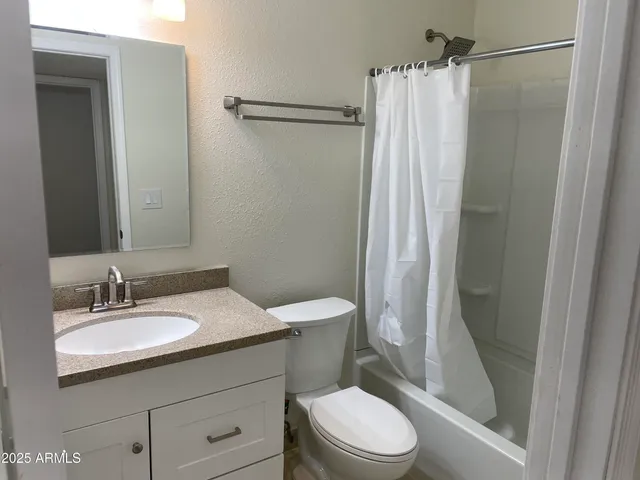 $1,325 | 4757 East Belleview Street, Phoenix, AZ 85008