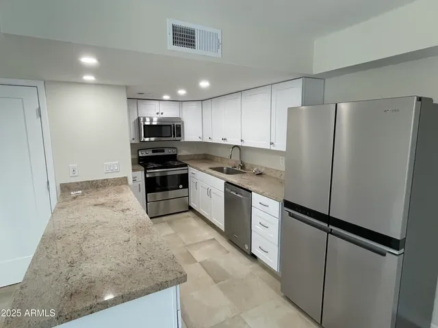 $1,325 | 4757 East Belleview Street, Phoenix, AZ 85008