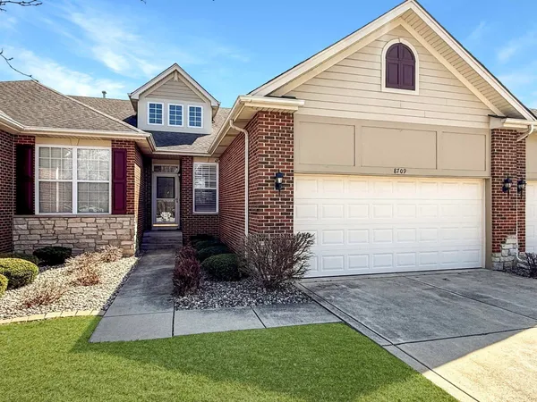 $395,000 | 8709 Lake Hills Drive, St. John, IN 46373