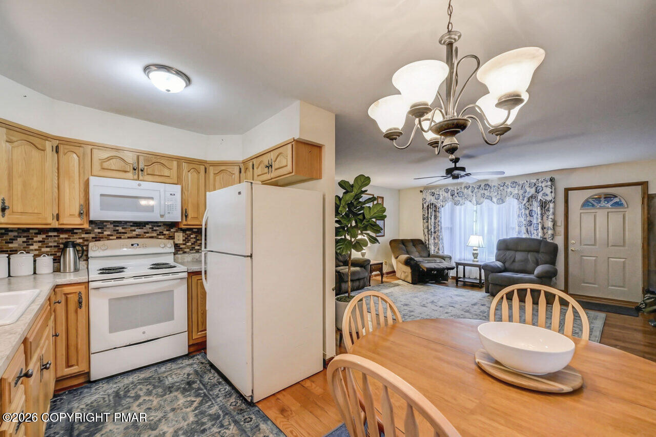 269 Devils Hole Road Cresco, PA 18326 - Photo 12 of 31 269DevilsHoleRd13.jpg.jpg