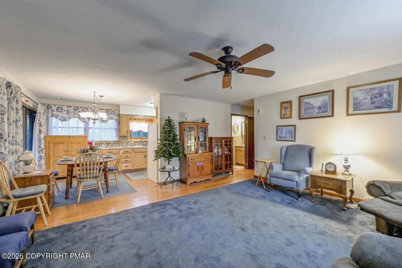 269 Devils Hole Road Cresco, PA 18326 - Photo 7 of 31 269DevilsHoleRd08.jpg.jpg