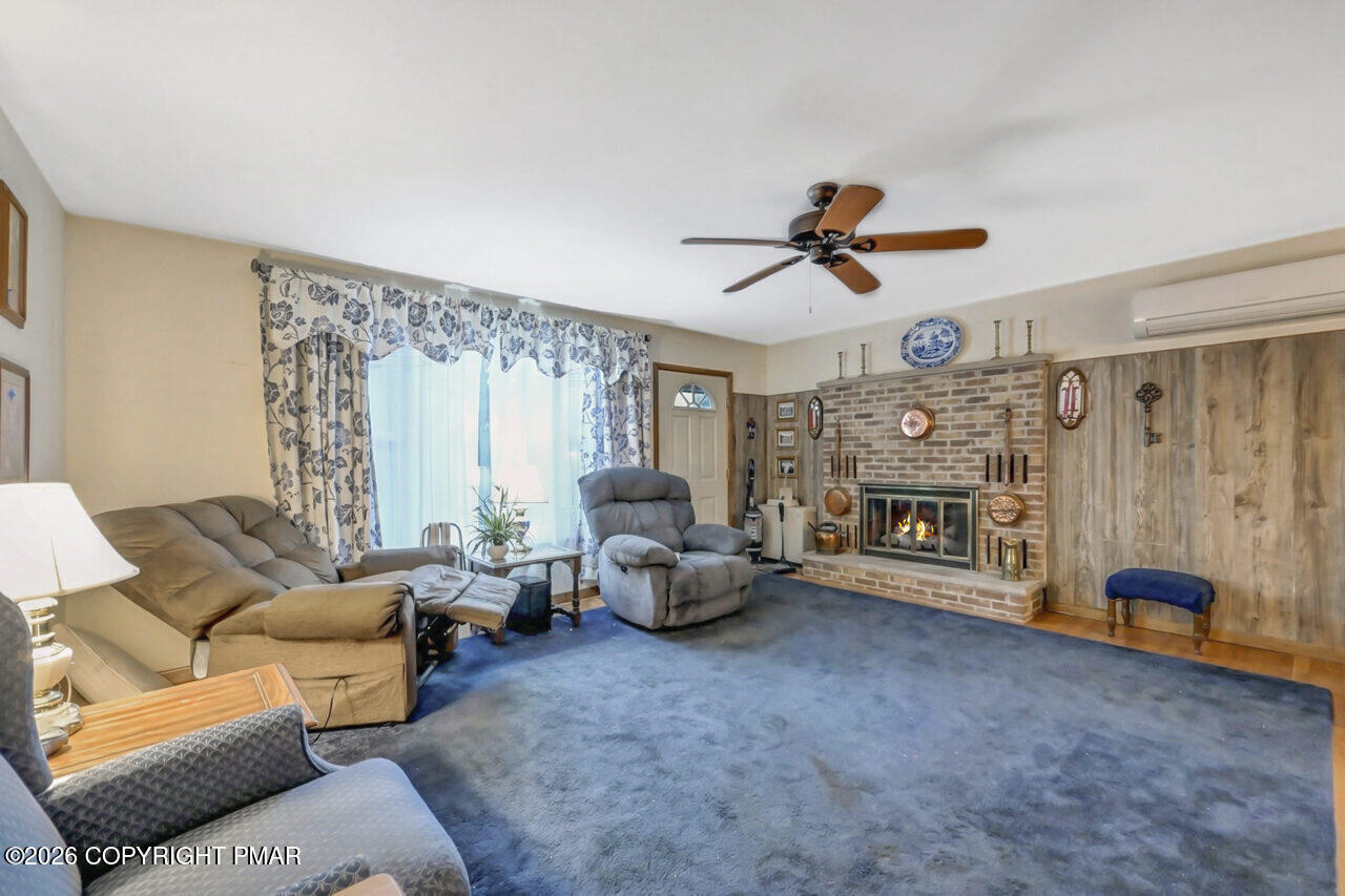 269 Devils Hole Road Cresco, PA 18326 - Photo 8 of 31 269DevilsHoleRd06.jpg.jpg