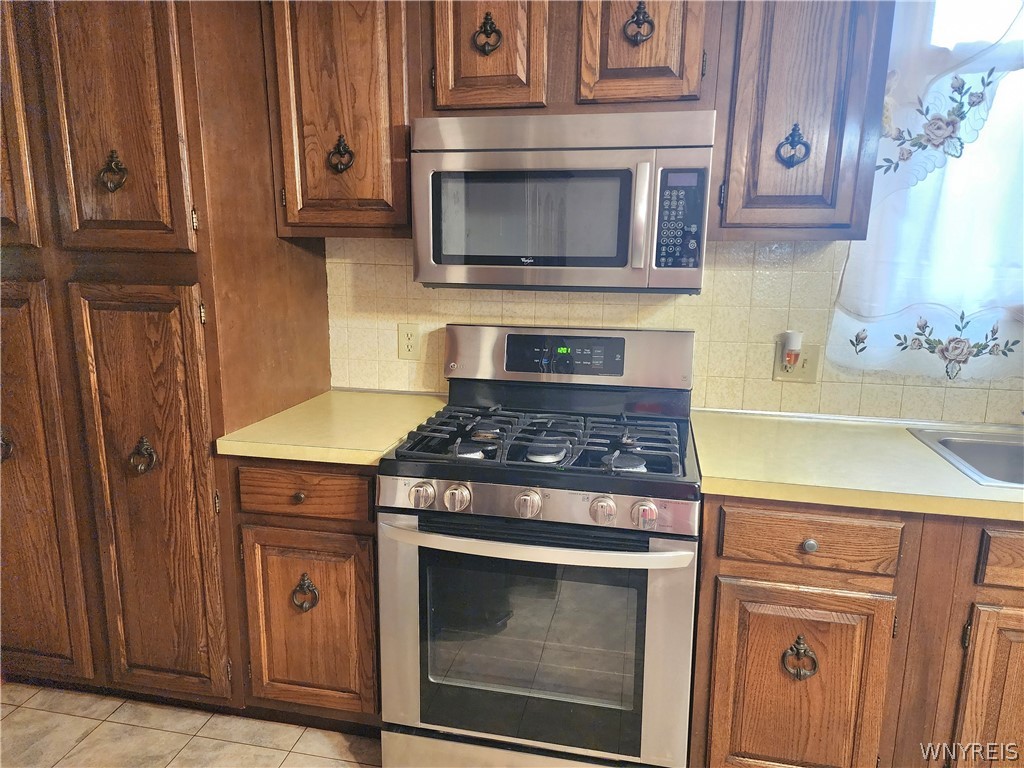5009 Lake Shore Road Hamburg, NY 14075 - Photo 19 of 50