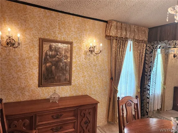 $369,900 | 5009 Lake Shore Road, Hamburg, NY 14075