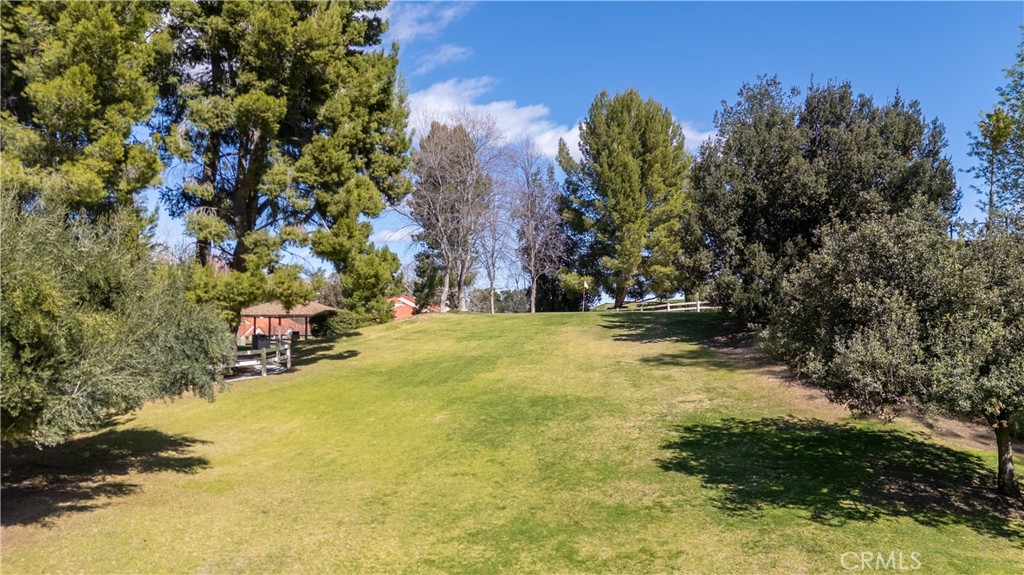 26346 Rainbow Glen Drive Newhall, CA 91321 - Photo 37 of 37