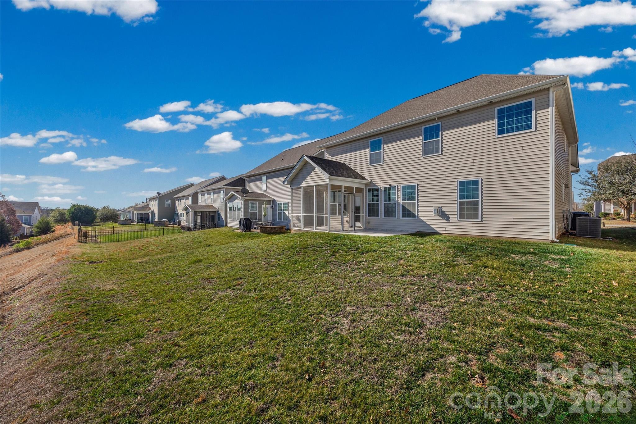8919 Inverness Bay Road Charlotte, NC 28278 - Photo 29 of 30 Gallery Image 29