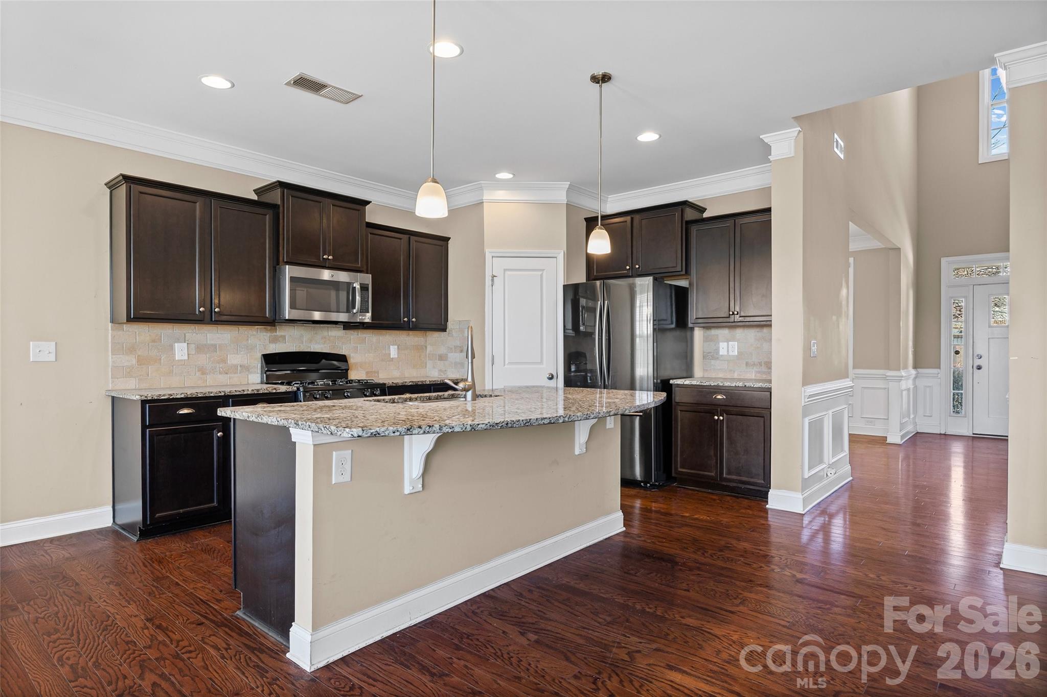 8919 Inverness Bay Road Charlotte, NC 28278 - Photo 10 of 30 Gallery Image 10