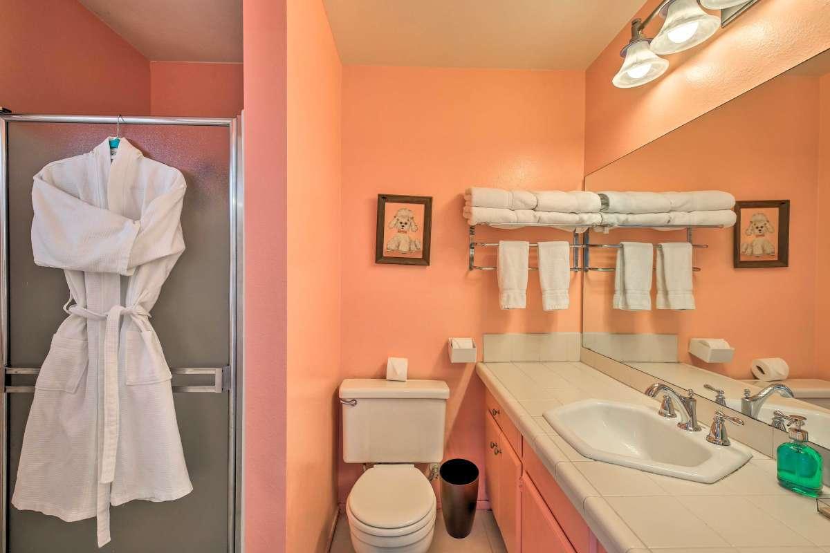 68298 Terrace Road Cathedral City, CA 92234 - Photo 36 of 59 2nd Master bathroom