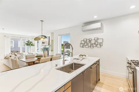 $1,450,000 | 4128 3rd Avenue Northwest, Seattle, WA 98107