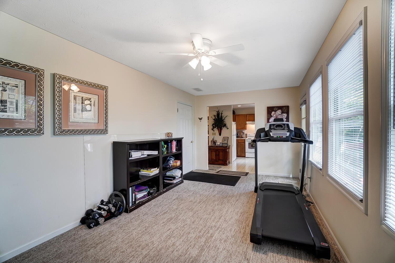 1516 Ridgeview Circle East Springfield, OH 45504 - Photo 14 of 24