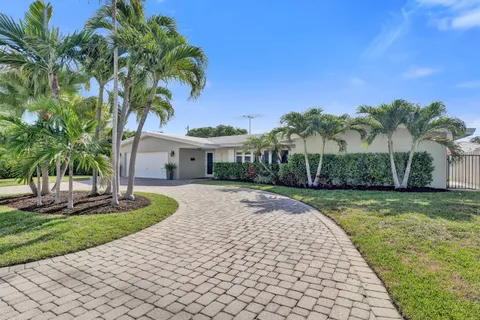 $1,650,000 | 4240 Northeast 28th Avenue, Fort Lauderdale, FL 33308