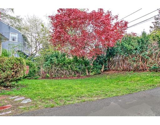 20 Grapevine Avenue Lexington, MA 02421 - Photo 24 of 25 a backyard of a house with lots of green space