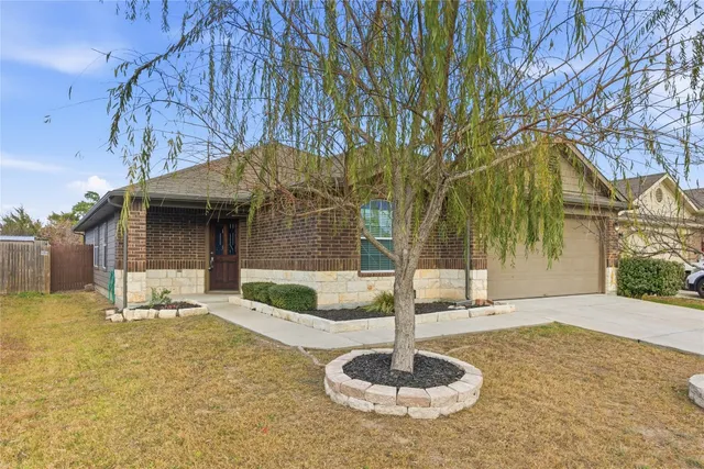 $2,300 | 11912 Jamie Drive, Manor, TX 78653