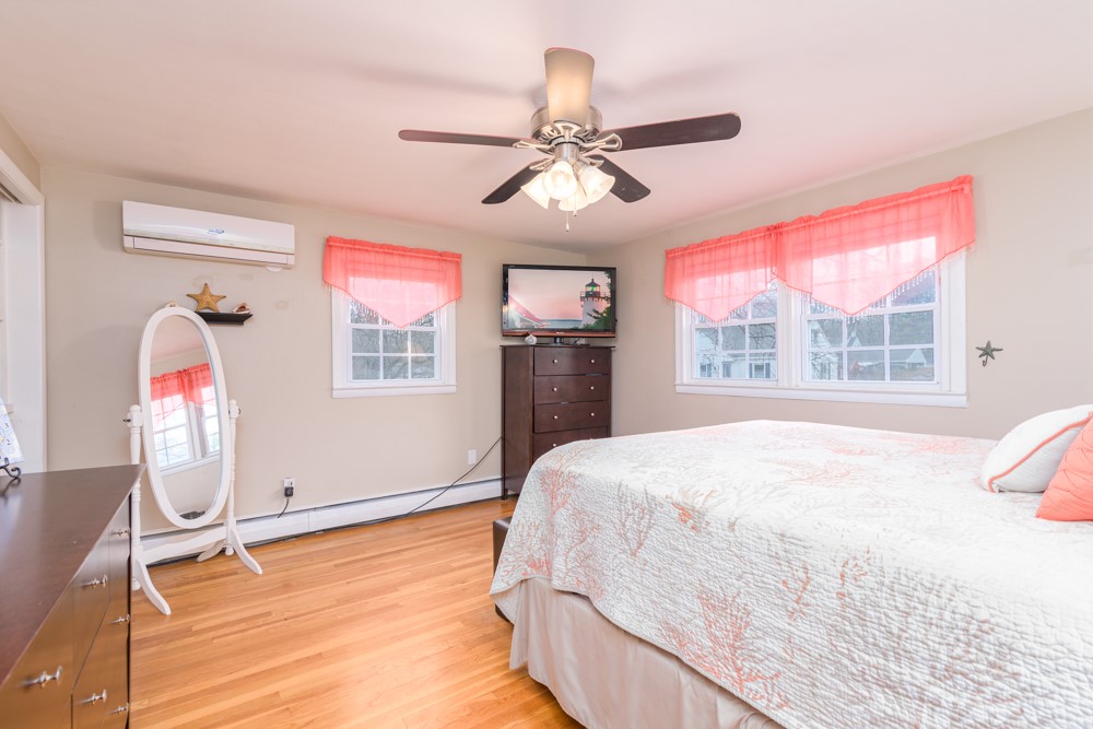 41 Farmland Road Warwick, RI 02889 - Photo 25 of 38 Gallery Image 25